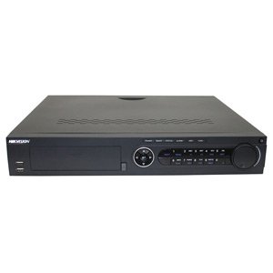 IP-видеорегистратор DS-7732NI-E4/16P